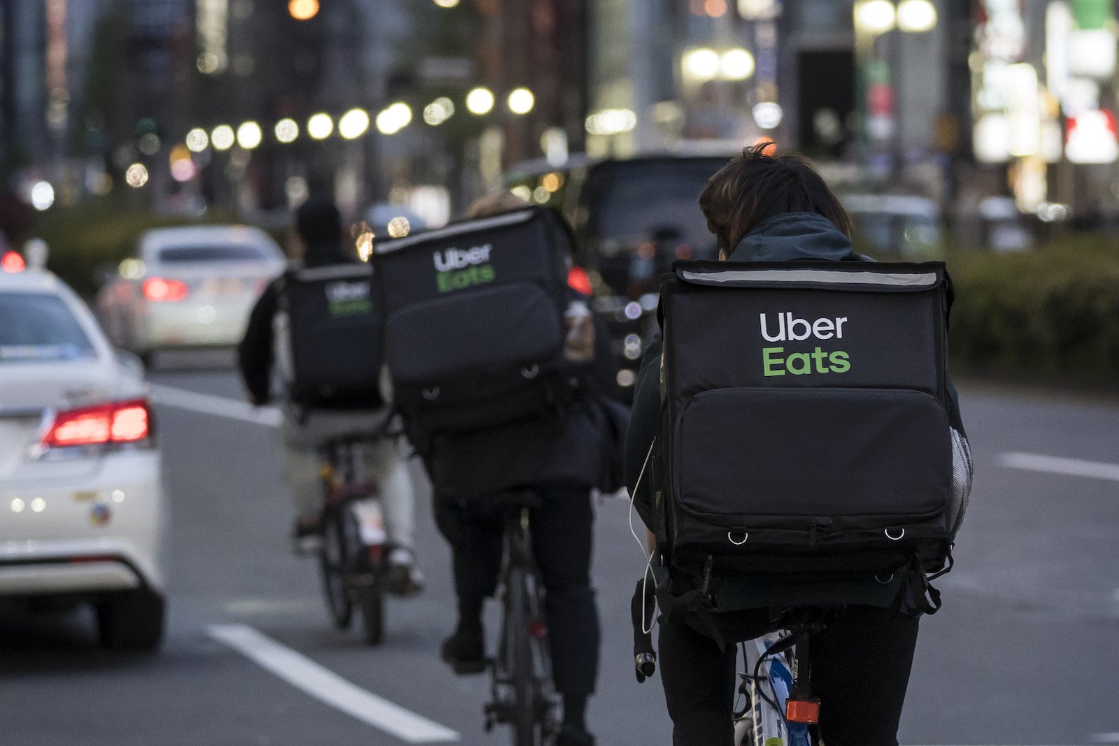 配達員の「報酬引き下げ」騒動、Uber Eatsは報酬における“誤り”を認める